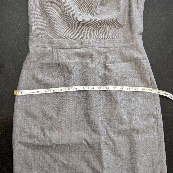 Banana Republic Women Size 8 gray dress - Picture 8 of 9